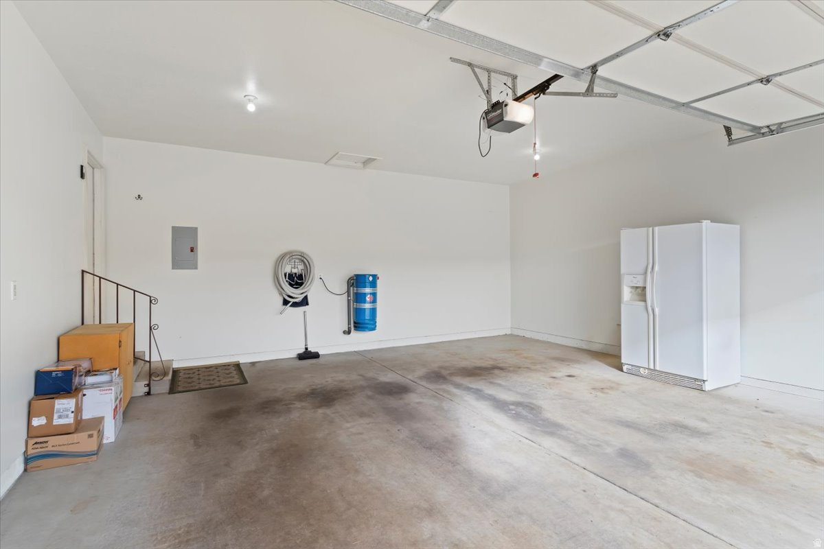 IRONWOOD - Residential Income