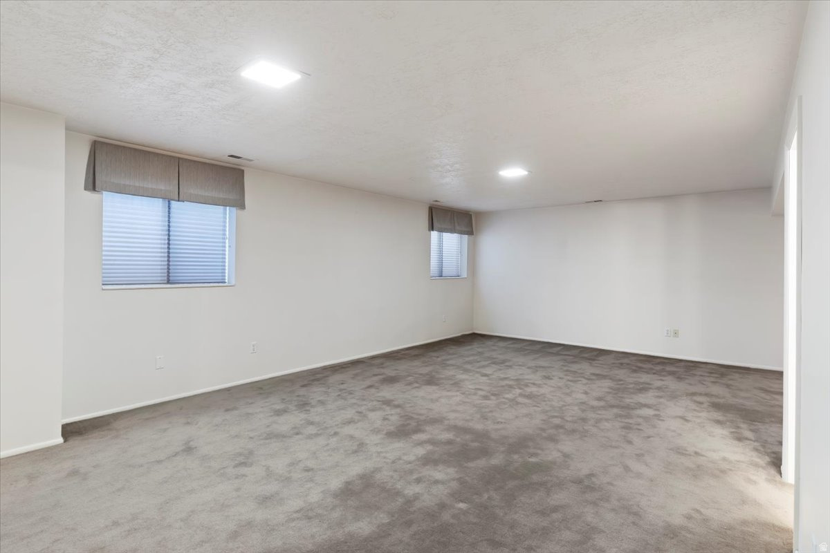 IRONWOOD - Residential Income