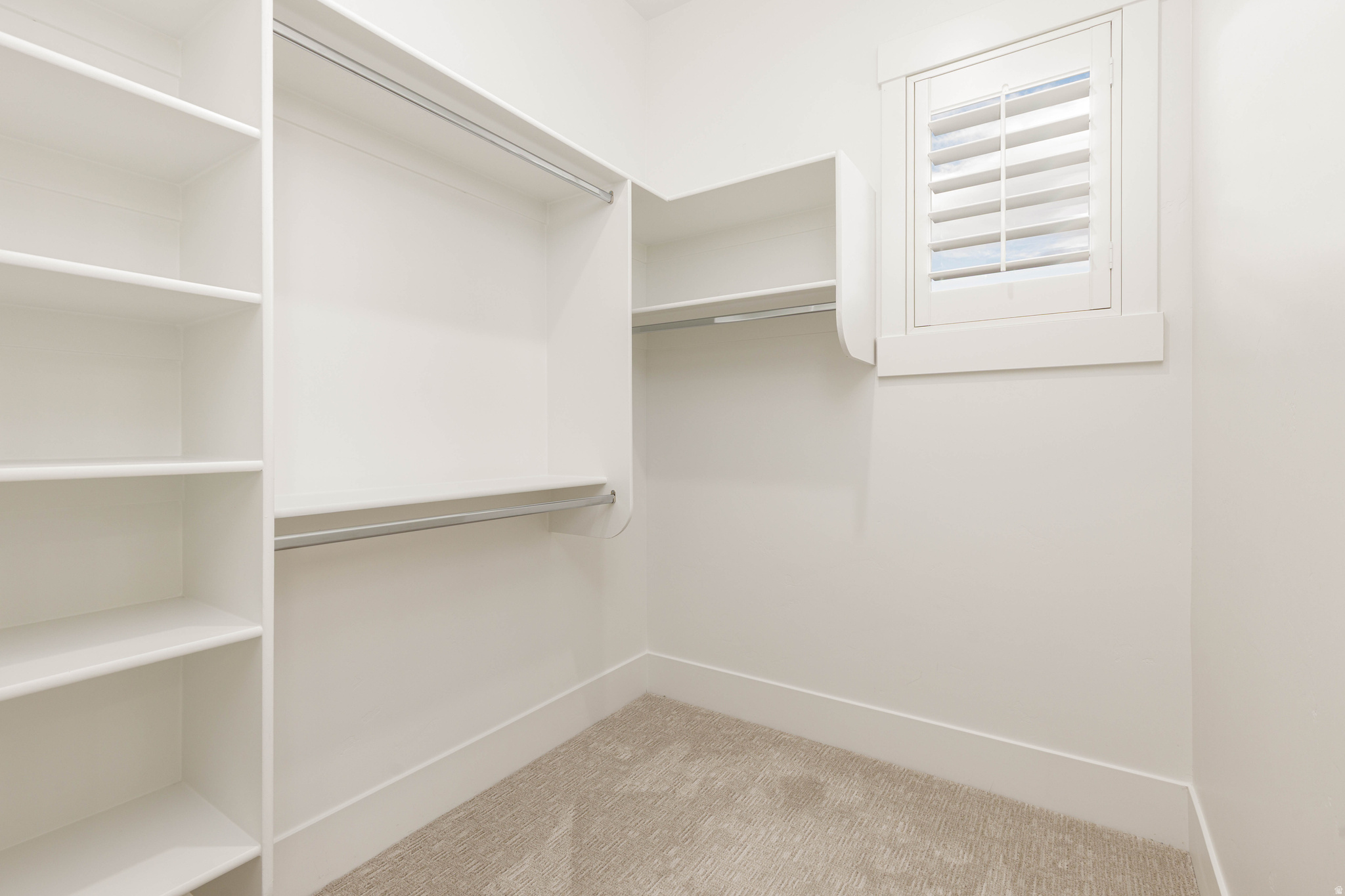 MOORLAND PARK 5 - Residential