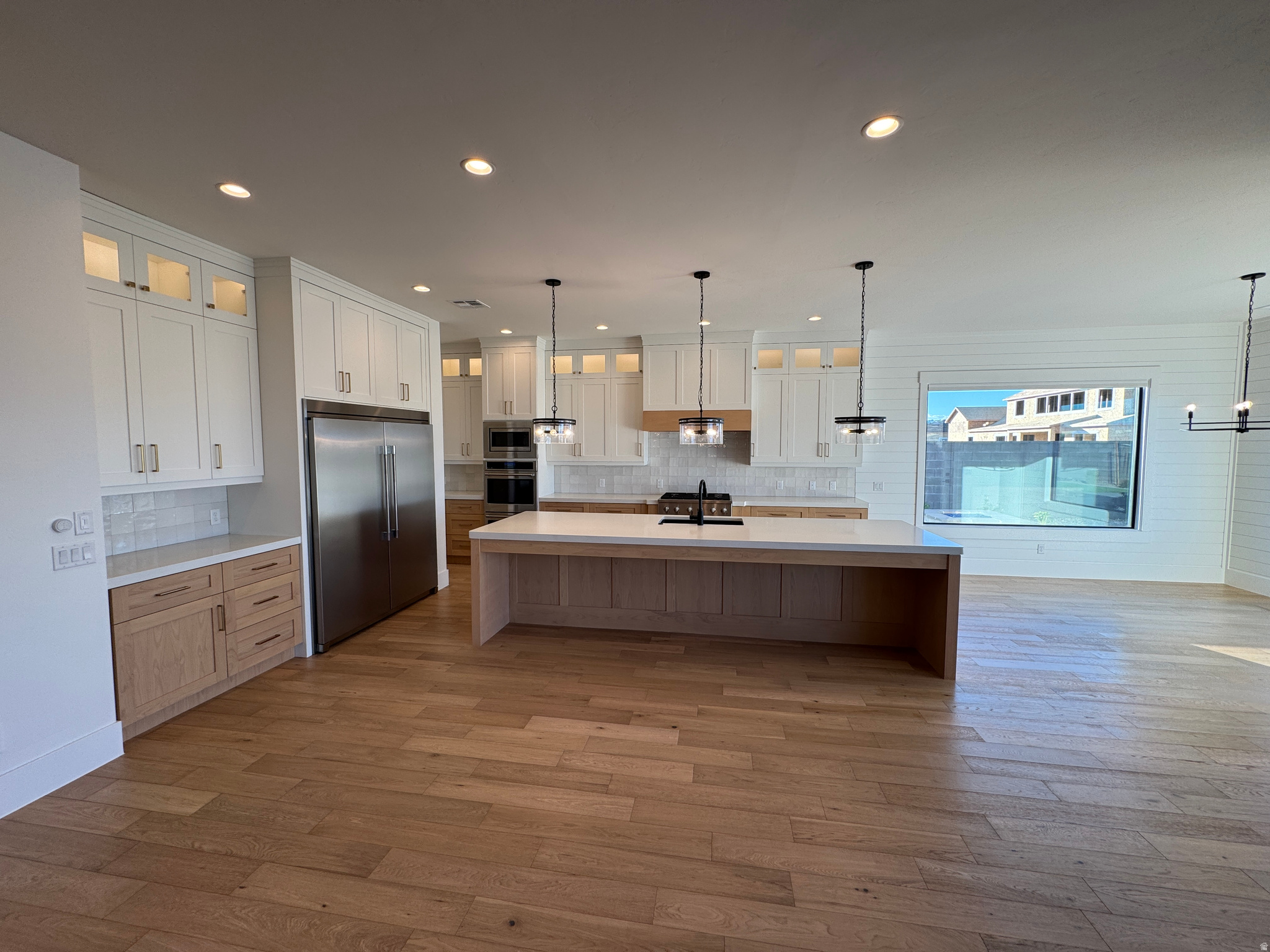 MOORLAND PARK 5 - Residential