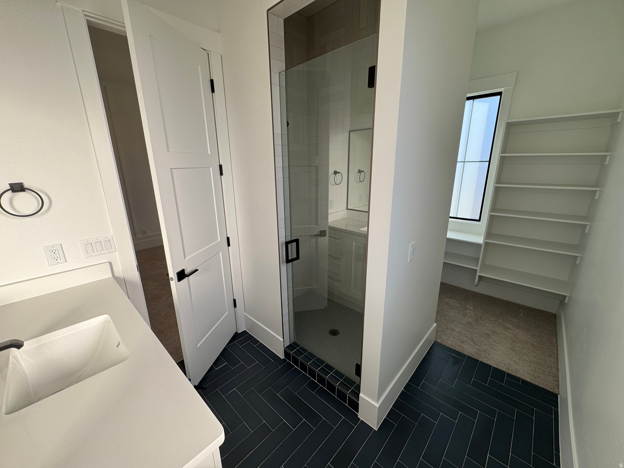 MOORLAND PARK 5 - Residential