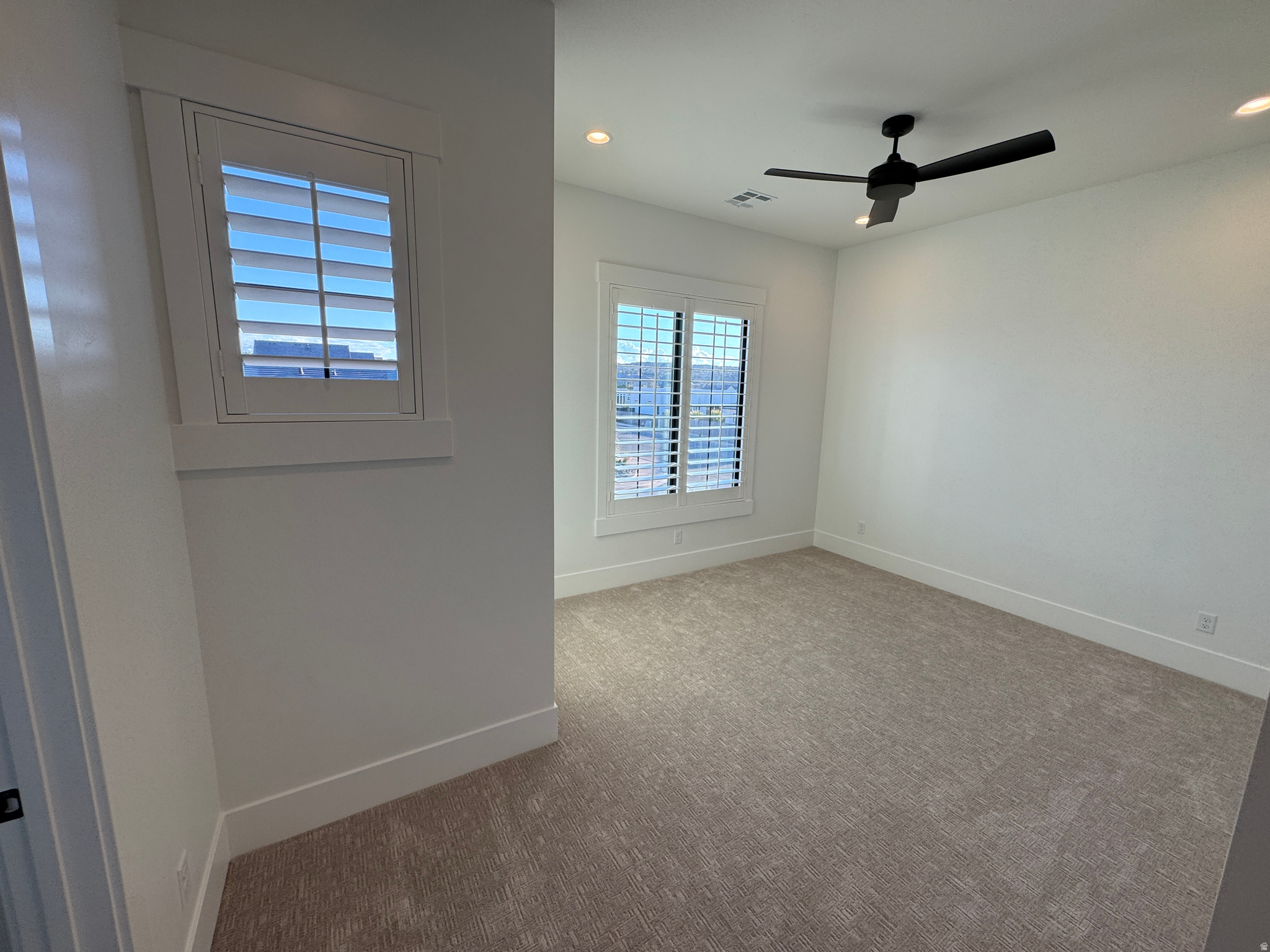 MOORLAND PARK 5 - Residential