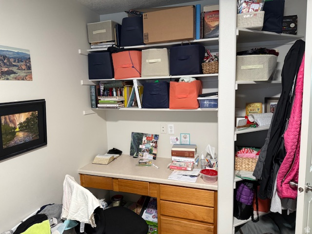 UNIVERSITY AVENUE - UAC - Residential