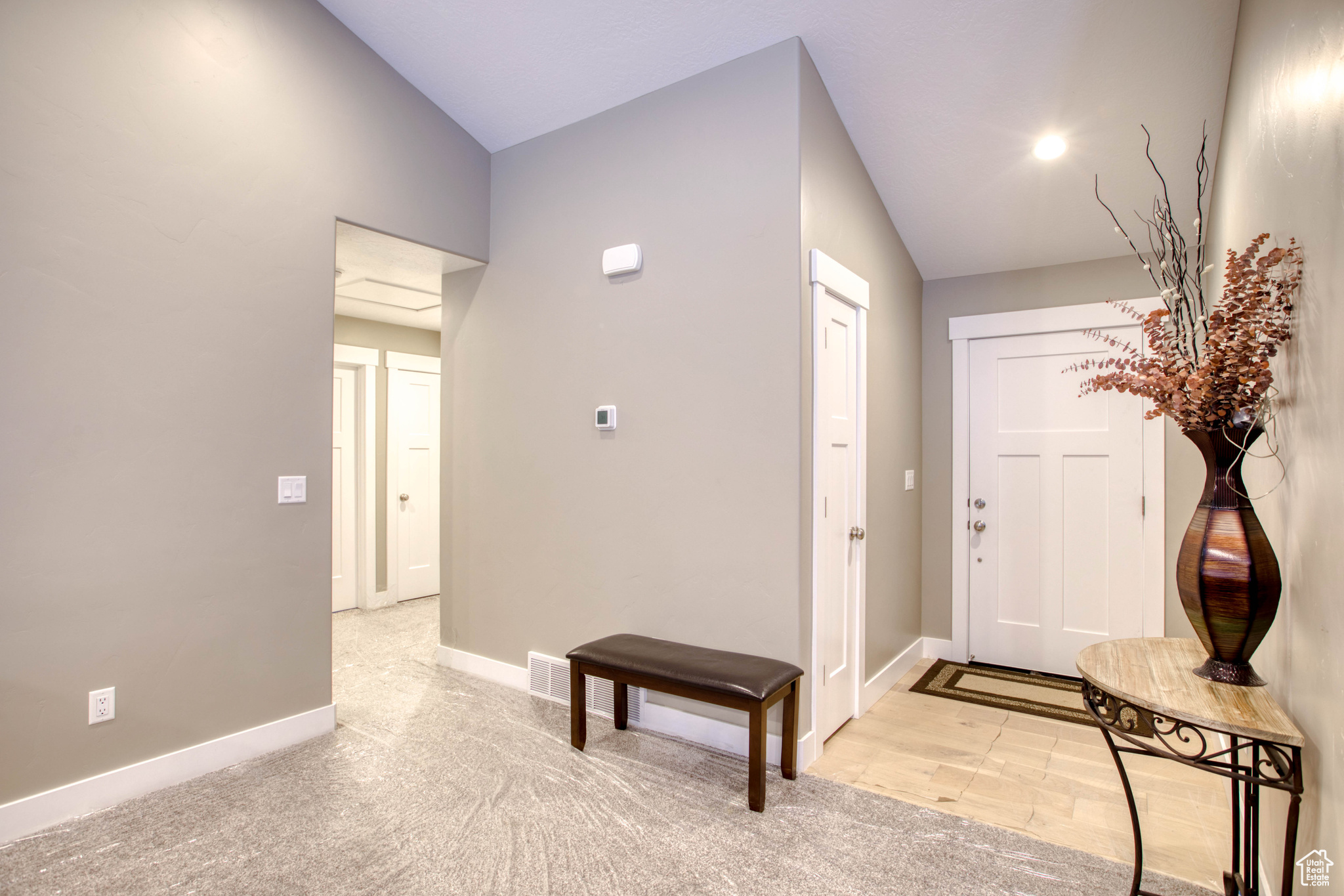 MUSTANG RIDGE - Residential