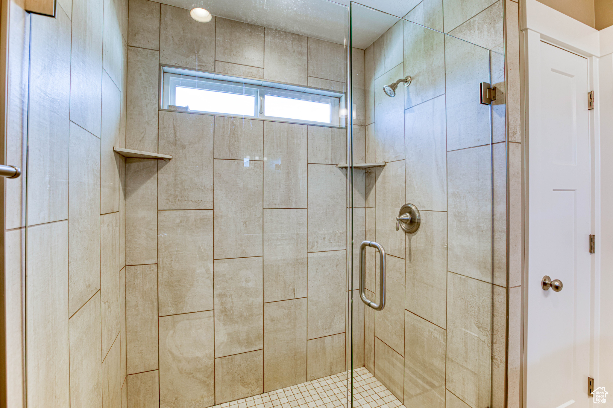 MUSTANG RIDGE - Residential