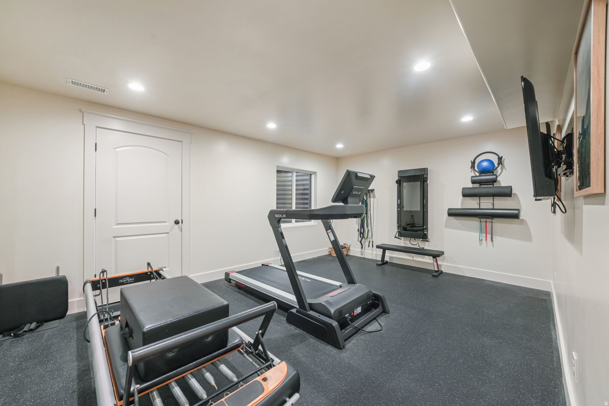 DEER MEADOW ESTATES - Residential