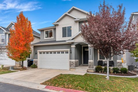 Tiny photo for 4966 W ROSE QUARTZ Rd, Herriman, UT 84096 (MLS # 2121997)