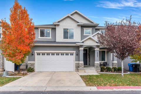 Photo of 4966 W ROSE QUARTZ Rd, Herriman, UT 84096 (MLS # 2121997)