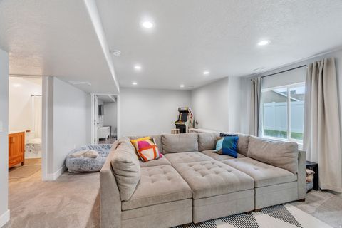 Tiny photo for 4966 W ROSE QUARTZ Rd, Herriman, UT 84096 (MLS # 2121997)