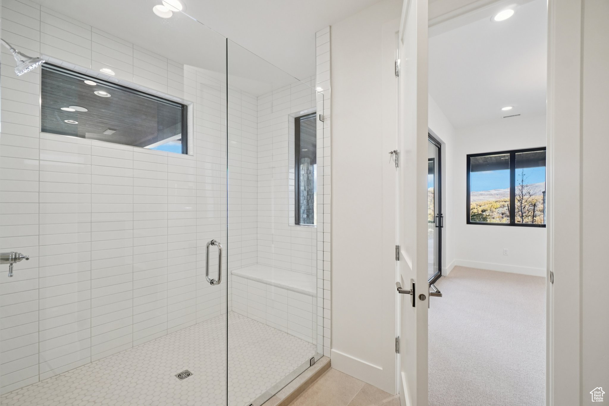 PROMONTORY - Residential