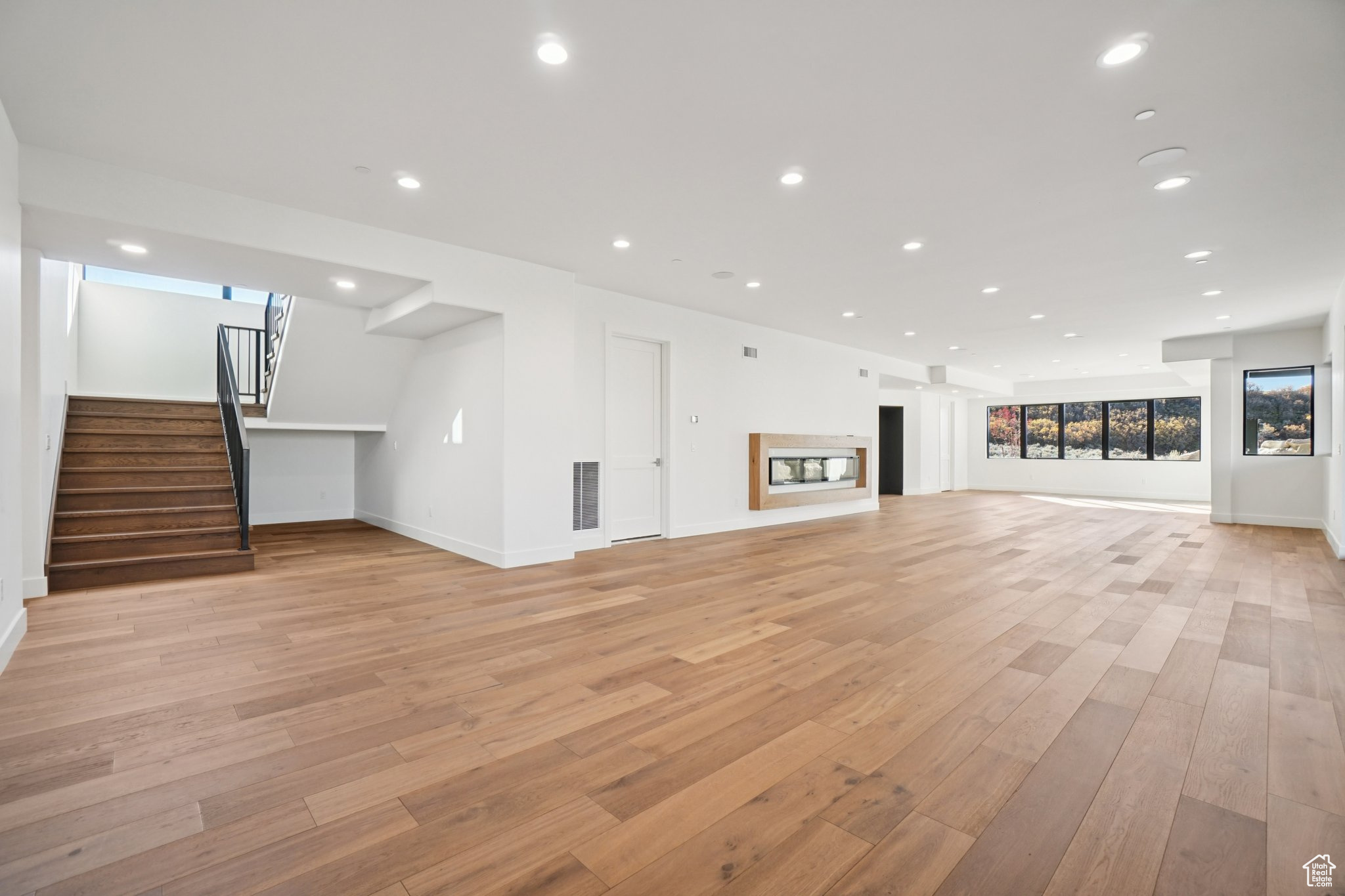 PROMONTORY - Residential