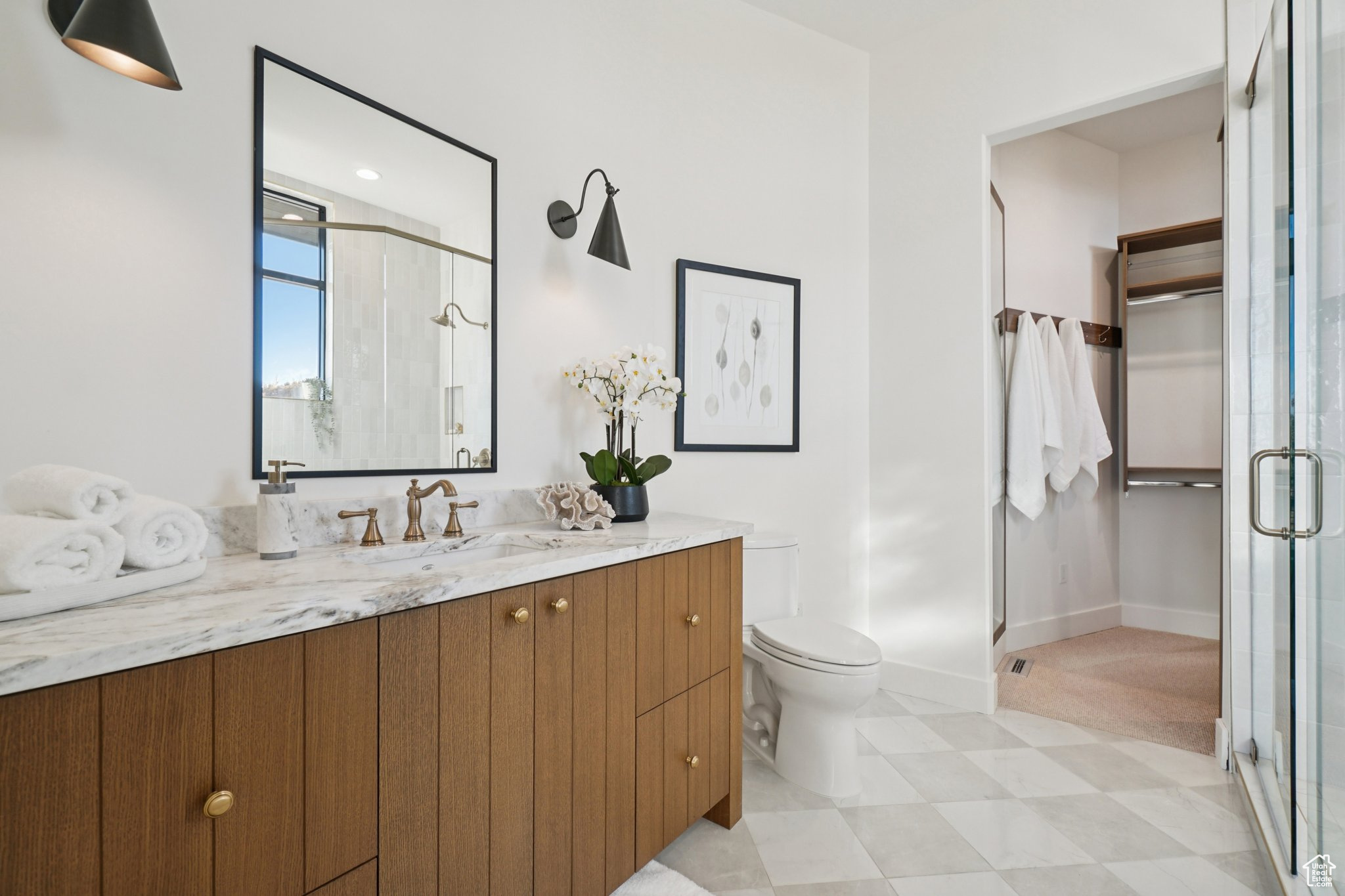 PROMONTORY - Residential