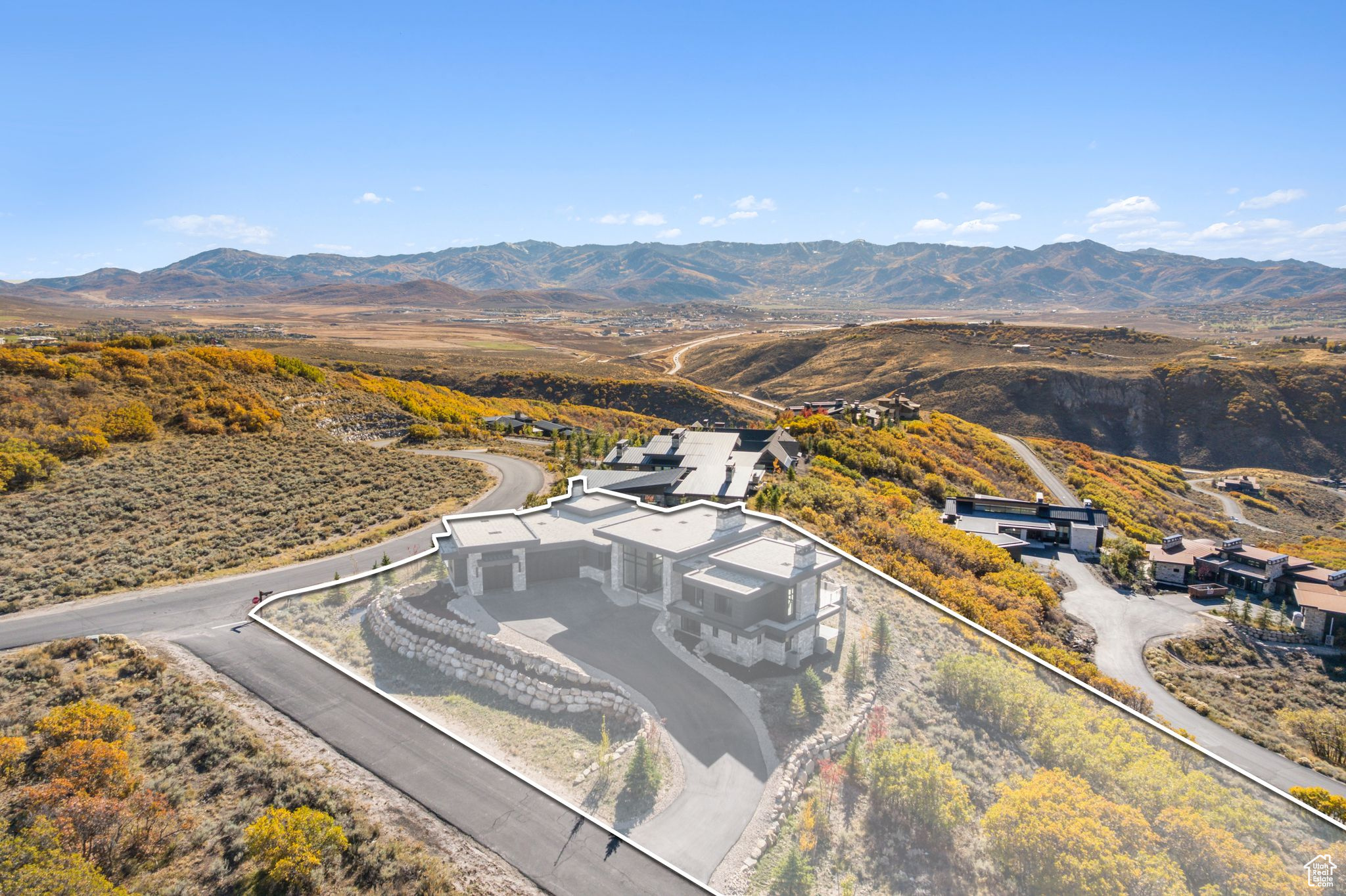 PROMONTORY - Residential