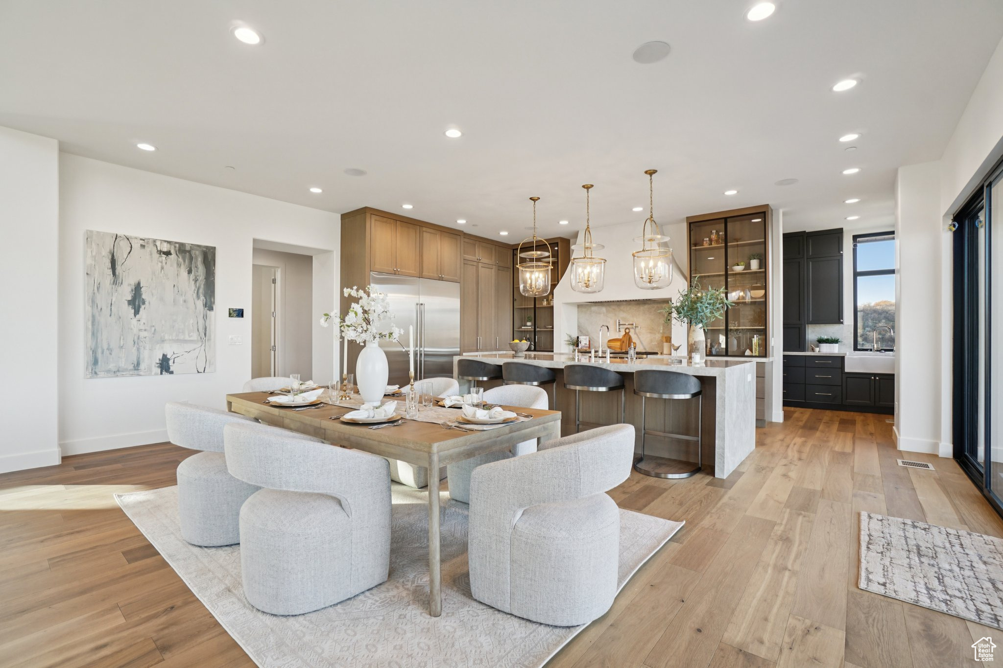 PROMONTORY - Residential