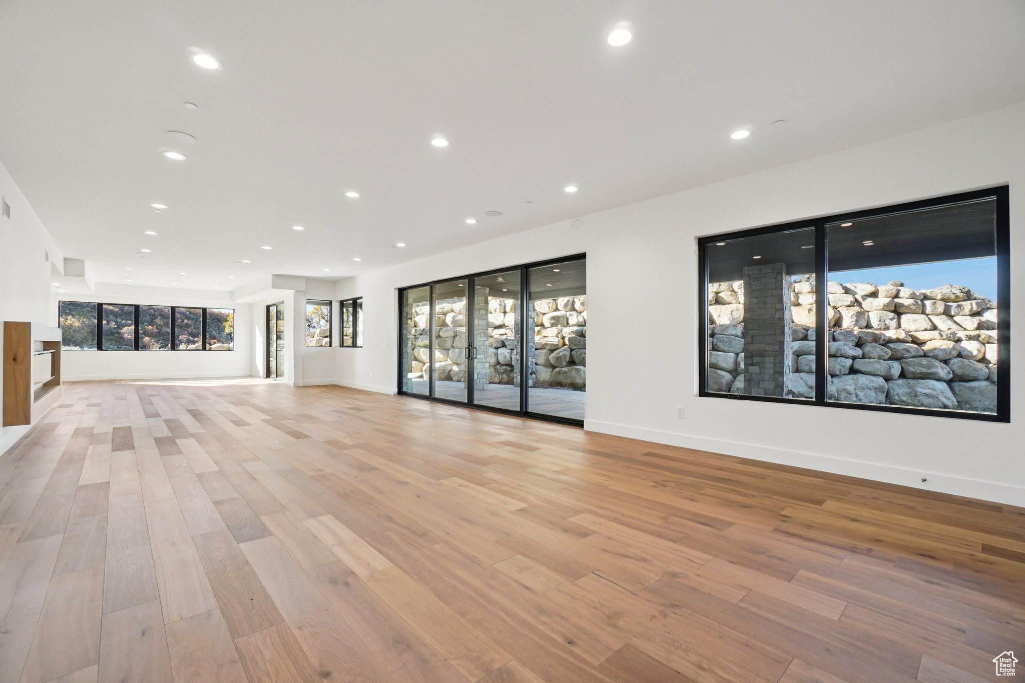 PROMONTORY - Residential