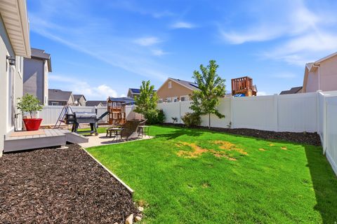 Tiny photo for 6152 N SHEPS RIDGE RD E, Eagle Mountain, UT 84005 (MLS # 2174149)