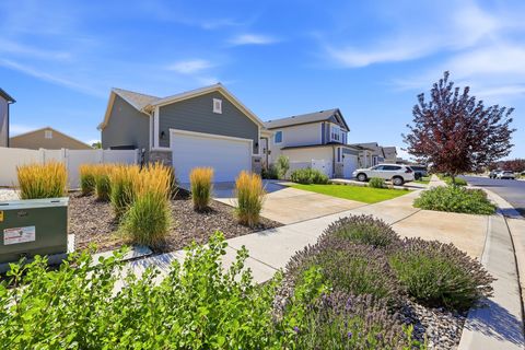 Tiny photo for 6152 N SHEPS RIDGE RD E, Eagle Mountain, UT 84005 (MLS # 2174149)
