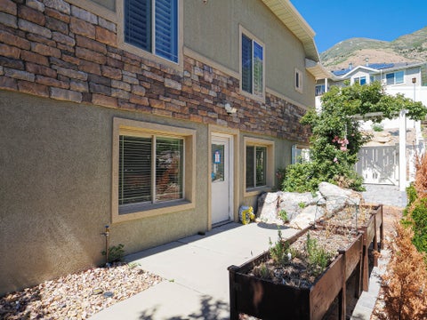 Tiny photo for 9502 N AZTEC DR, Cedar Hills, UT 84062 (MLS # 2162917)