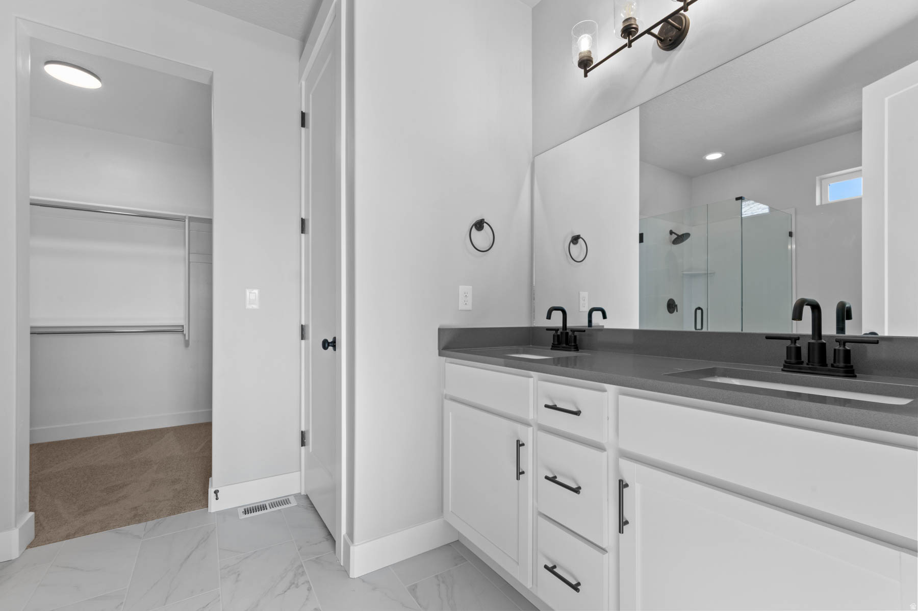 LEGACY PARK COLLECTION 212 - Residential