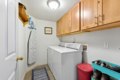 Tiny photo for 13842 S FRIENDSHIP DR, Herriman, UT 84096 (MLS # 2140408)
