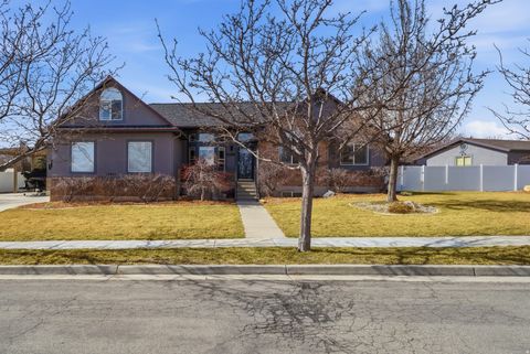 Tiny photo for 13842 S FRIENDSHIP DR, Herriman, UT 84096 (MLS # 2140408)