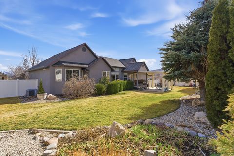 Tiny photo for 13842 S FRIENDSHIP DR, Herriman, UT 84096 (MLS # 2140408)