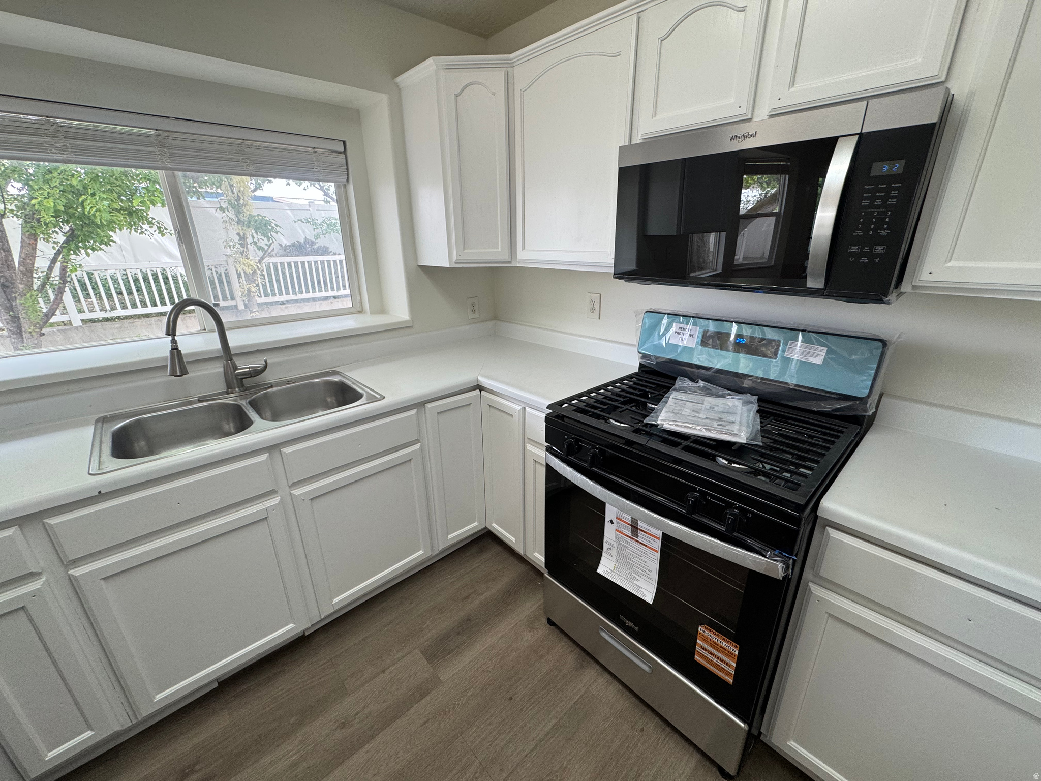 KINGSPOINTE - Residential