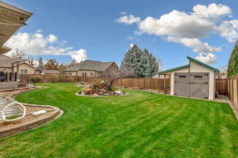 Tiny photo for 1055 N 1000 E, Mapleton, UT 84664 (MLS # 2155243)