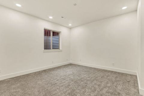 Tiny photo for 1055 N 1000 E, Mapleton, UT 84664 (MLS # 2155243)