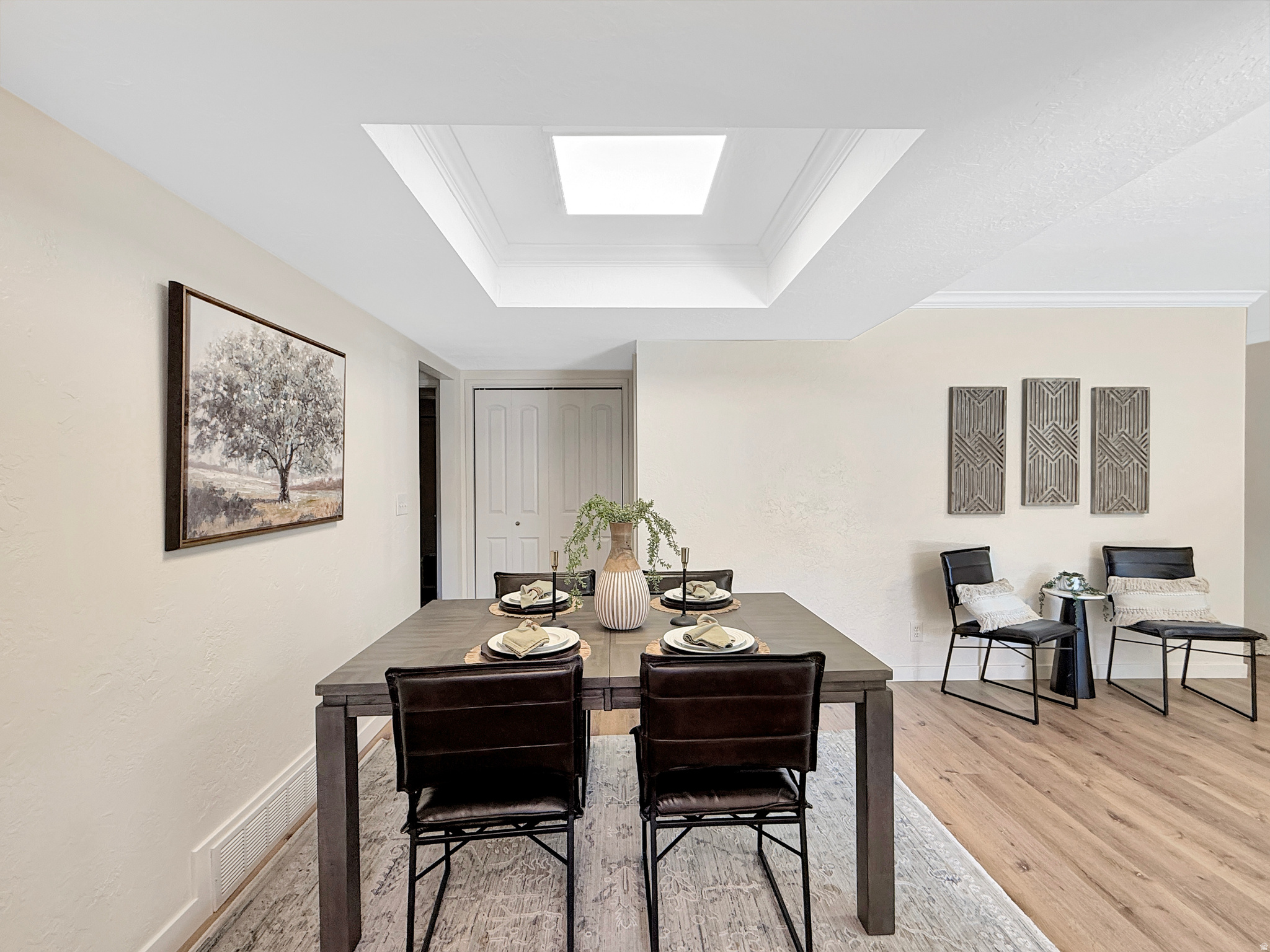 THREE FOUNTAINS - Residential