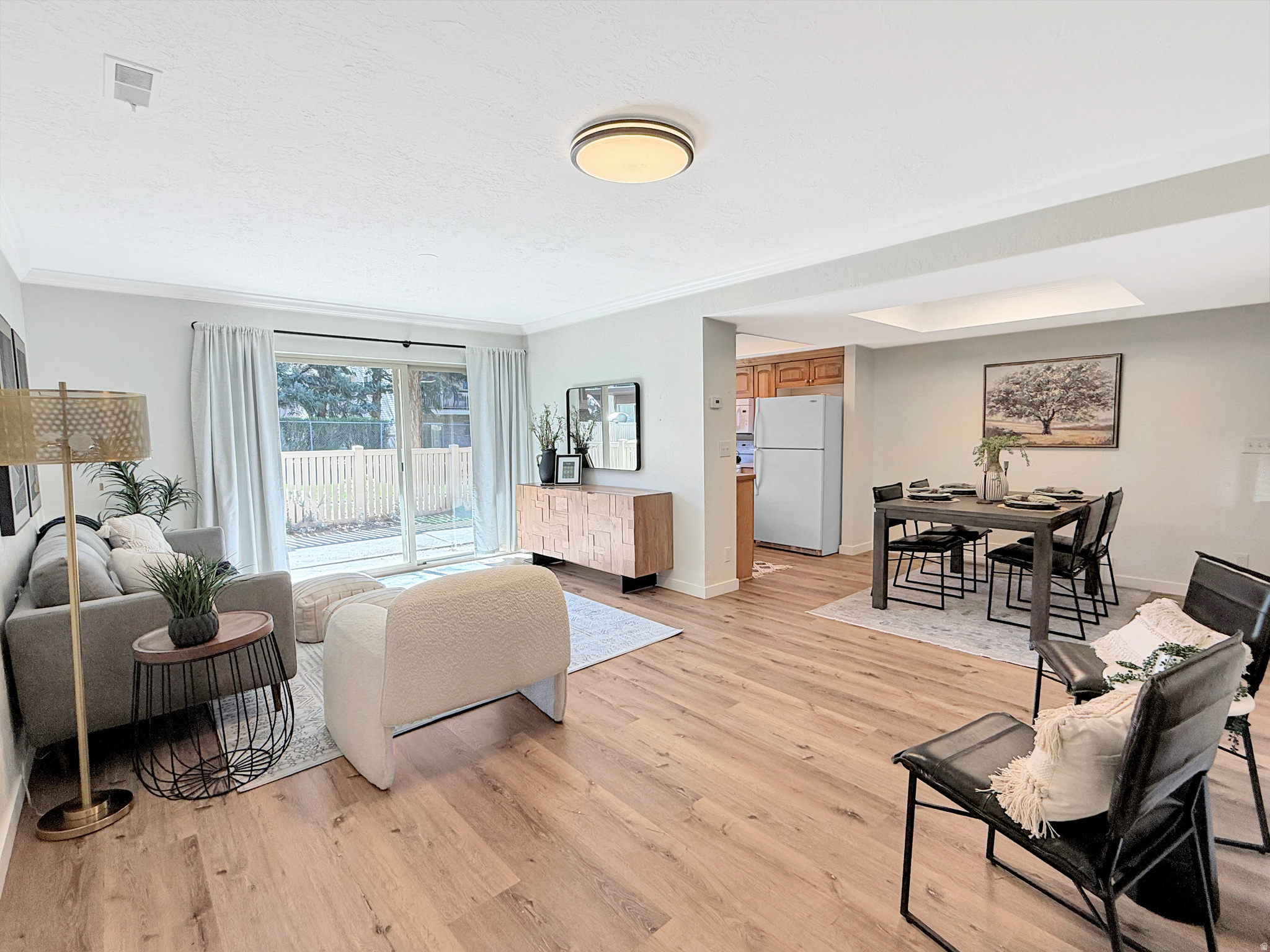 THREE FOUNTAINS - Residential