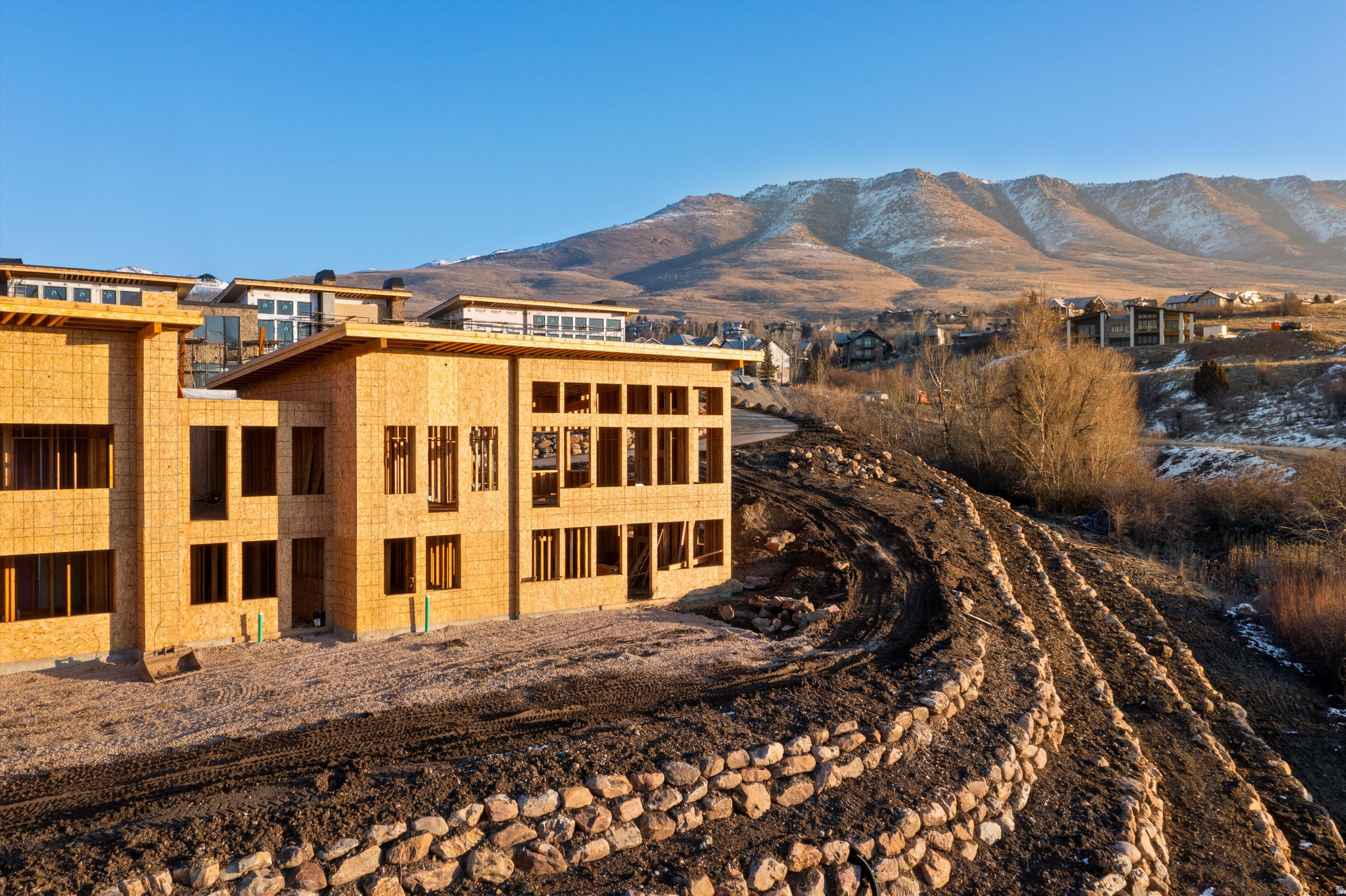 THE RIDGE TOWNHOMES - Residential