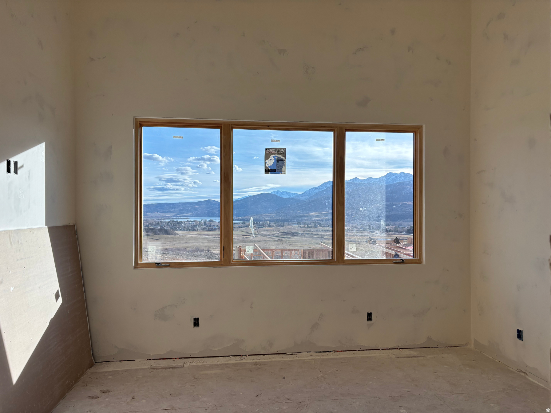 THE RIDGE TOWNHOMES - Residential