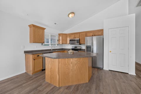 Tiny photo for 1971 W FLOISAND CIR, Salt Lake City, UT 84116 (MLS # 2169547)