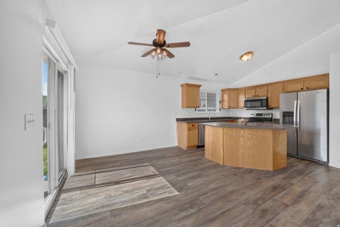 Tiny photo for 1971 W FLOISAND CIR, Salt Lake City, UT 84116 (MLS # 2169547)