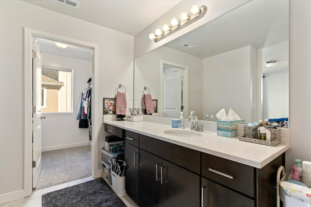 SALT POINT - Residential