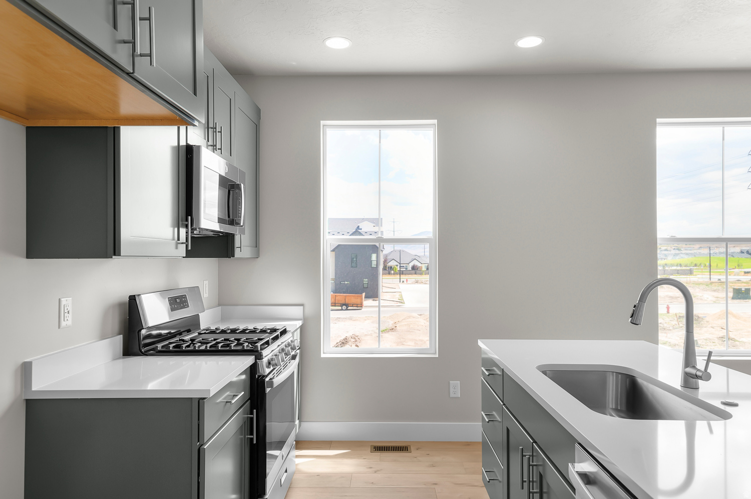 HOLBROOK E VILLAS 638 - Residential