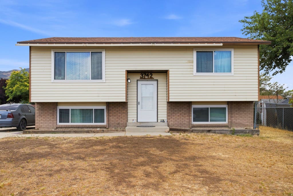 Photo of 3742 S ARMORIDGE DR W, Magna, UT 84044 (MLS # 2178682)