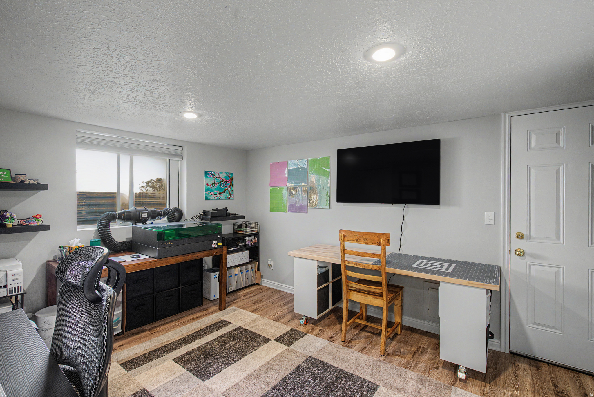 TRI-OAKS - Residential