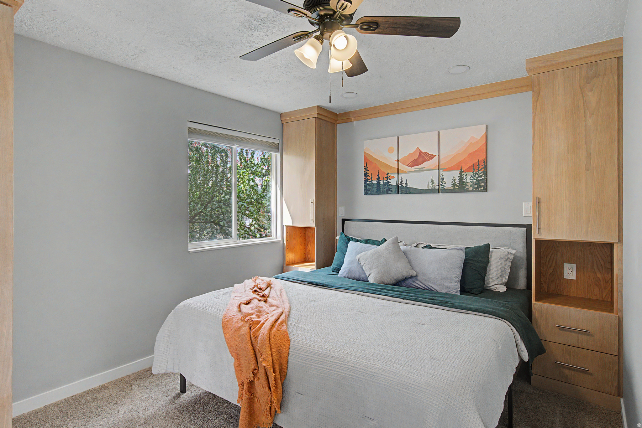 TRI-OAKS - Residential