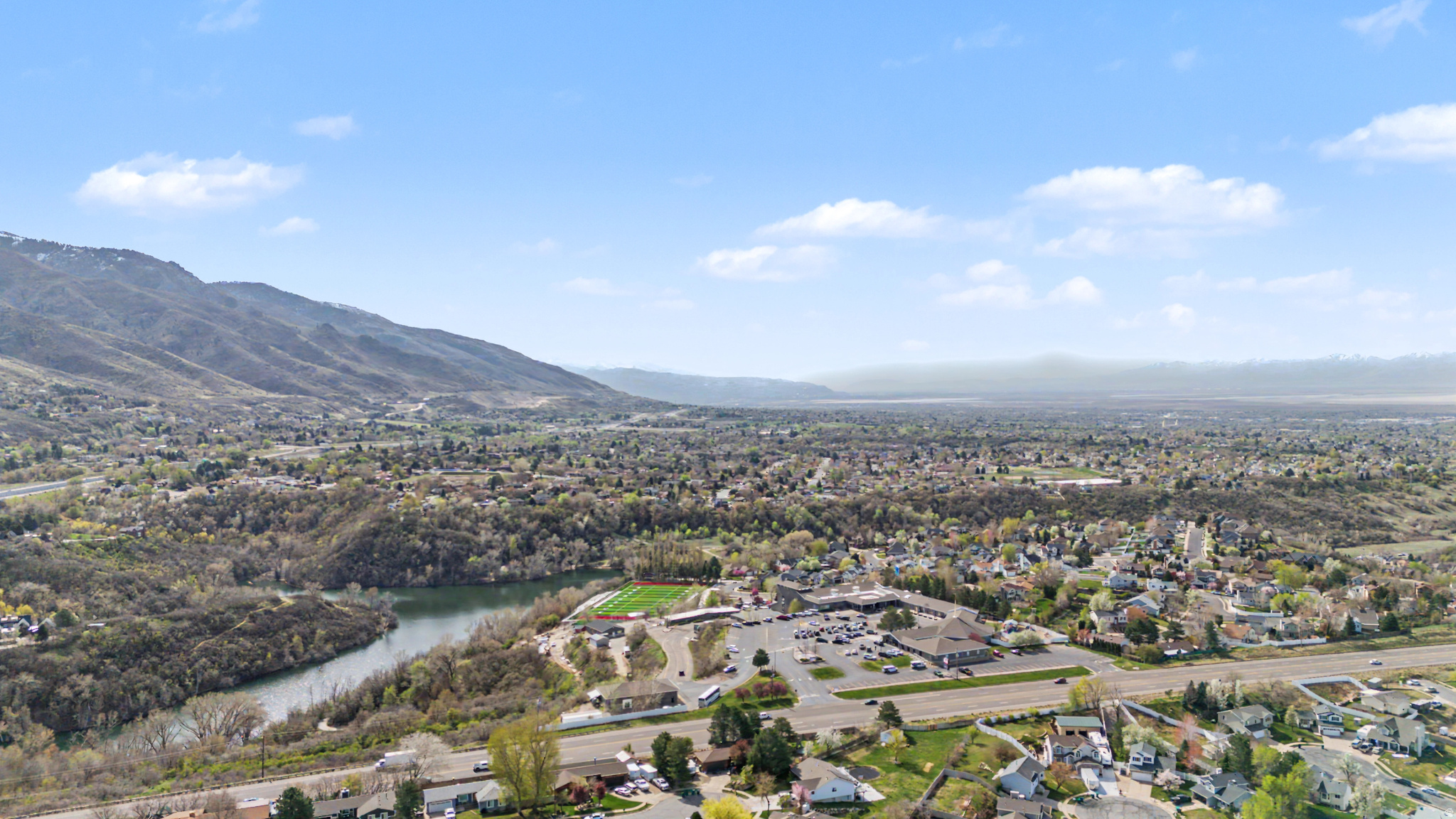 TRI-OAKS - Residential