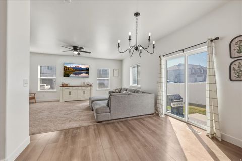 Tiny photo for 4869 E BREEZY PATCH RD, Eagle Mountain, UT 84005 (MLS # 2148307)