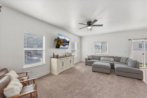 Tiny photo for 4869 E BREEZY PATCH RD, Eagle Mountain, UT 84005 (MLS # 2148307)