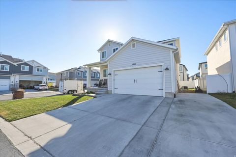 Tiny photo for 4869 E BREEZY PATCH RD, Eagle Mountain, UT 84005 (MLS # 2148307)