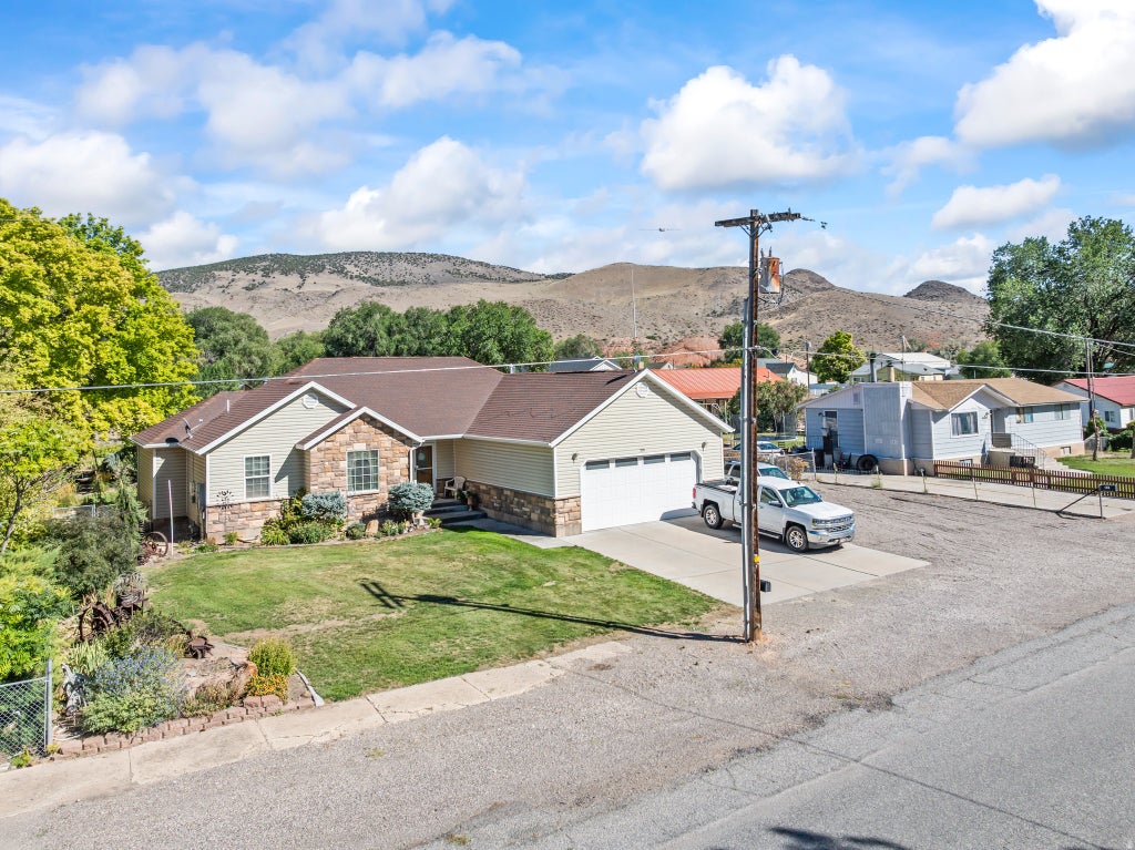 Photo of 131 S 400 E, Salina, UT 84654 (MLS # 2184813)