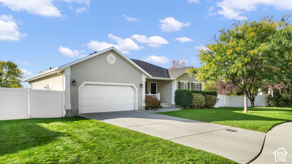 Photo of 4525 W HAVEN LN, Cedar Hills, UT 84062 (MLS # 2191294)