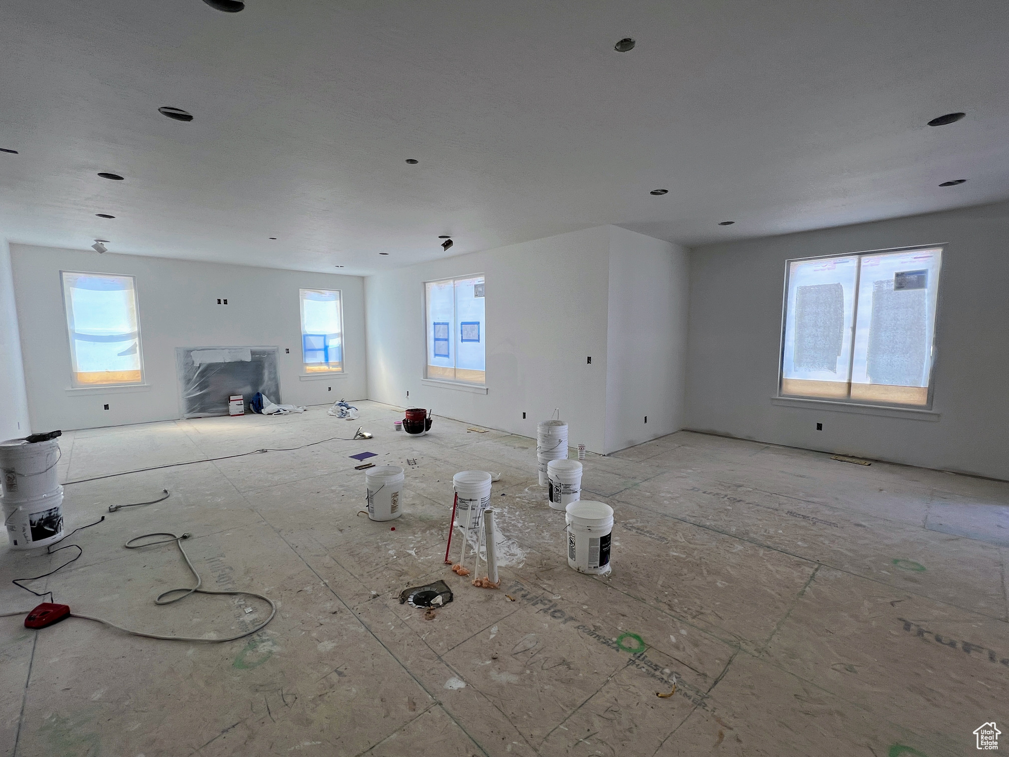 789 W Summerhill Ln, Centerville, Utah image 6
