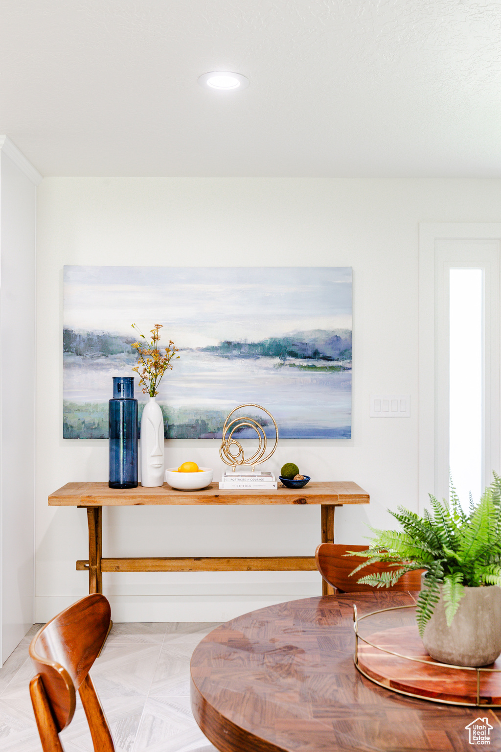 CROWN COLONY - Residential