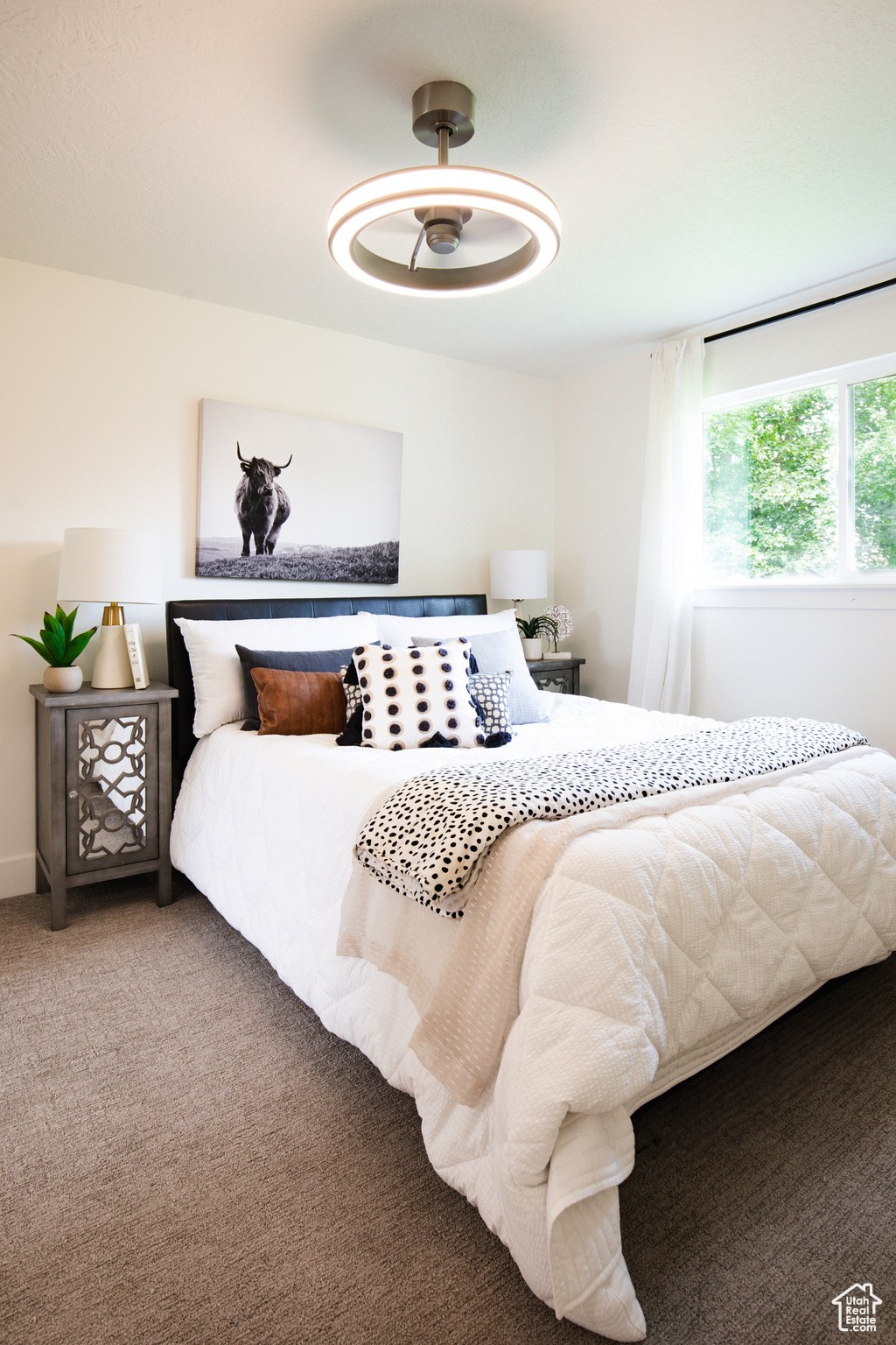 CROWN COLONY - Residential