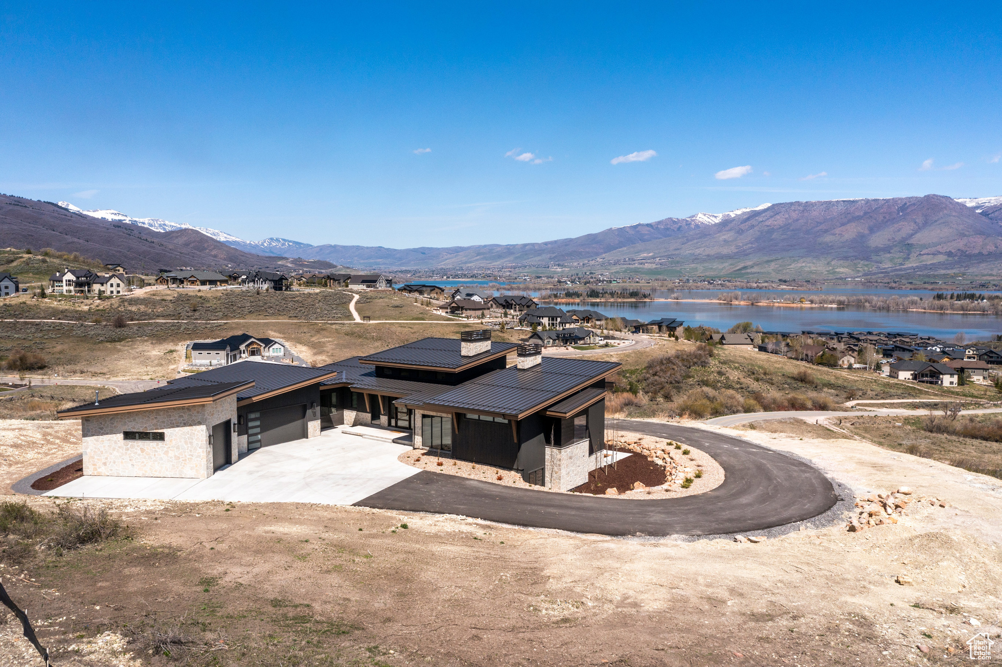 6251 E Legacy Dr, Huntsville, Utah image 2
